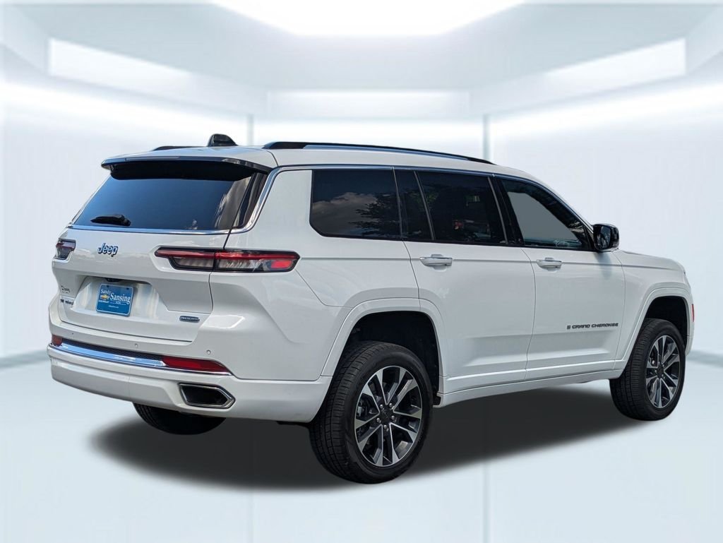 Used 2023 White Jeep Overland image 6