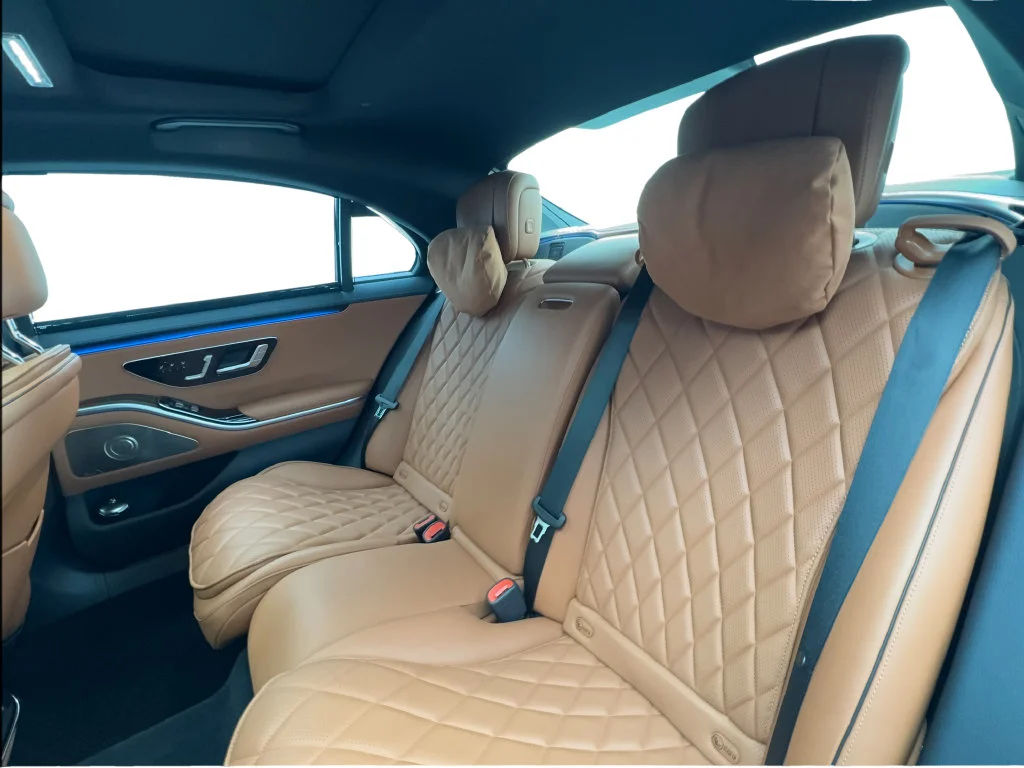 Used 2023 Black Mercedes-Benz S 580 image 28