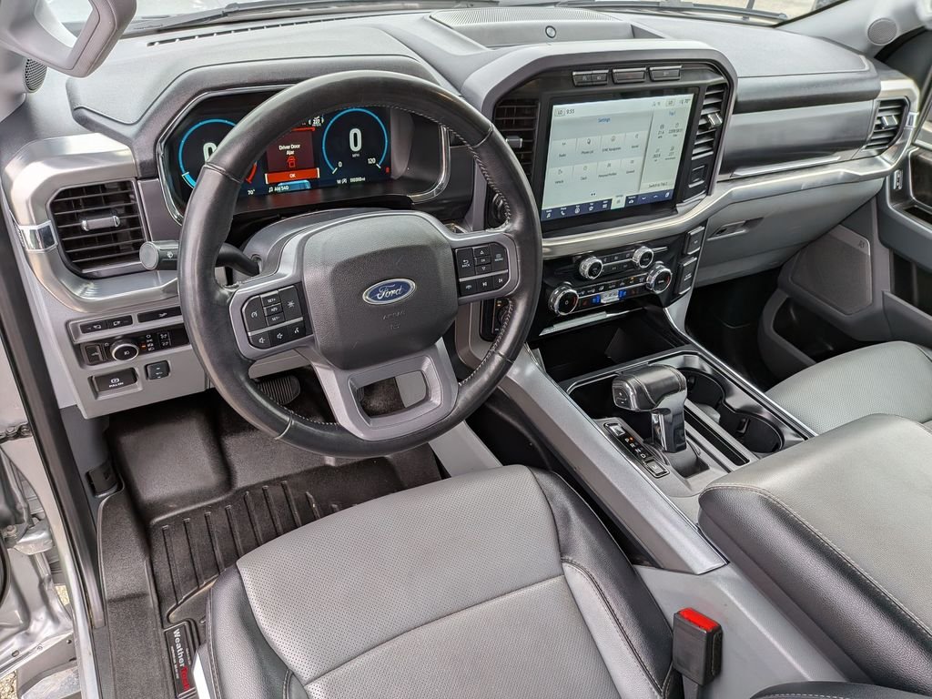 Used 2023 Silver Ford Lariat image 16