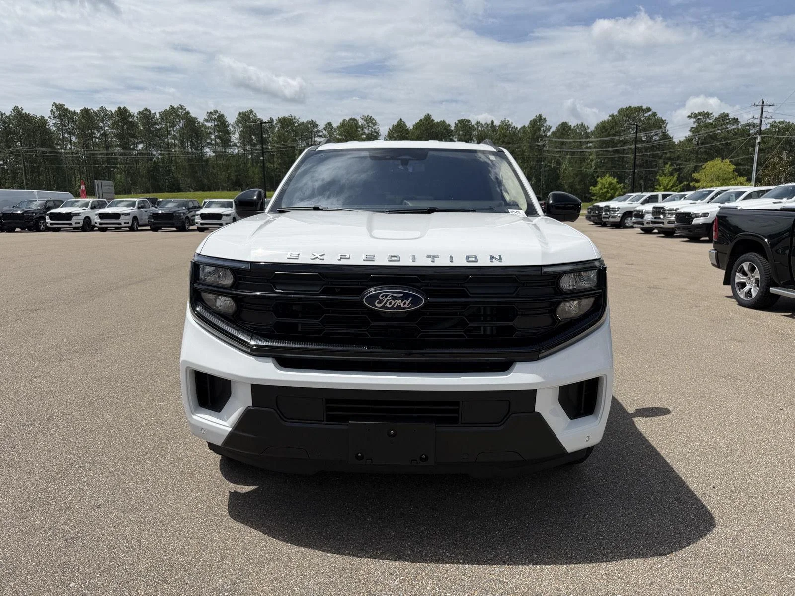 Used 2025 Oxford White Ford Active image 2