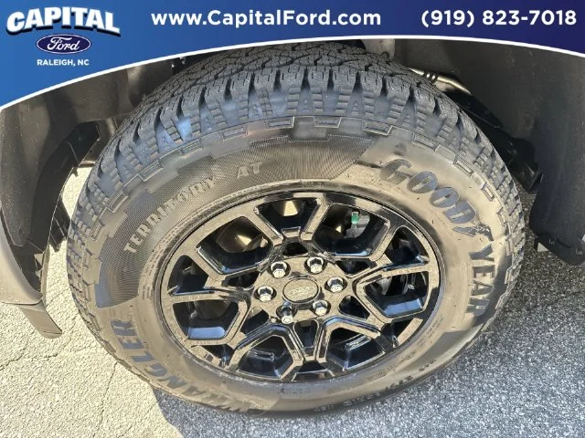 Used 2024 Silver Ford XLT image 13