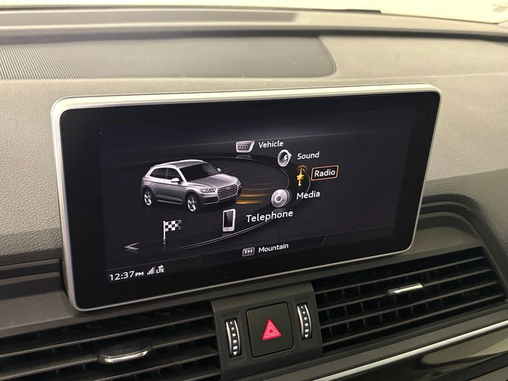 Used 2020 Black Audi 55 Premium image 23