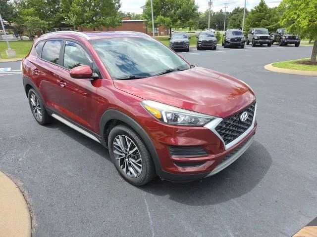Used 2020 Red Hyundai SEL image 3