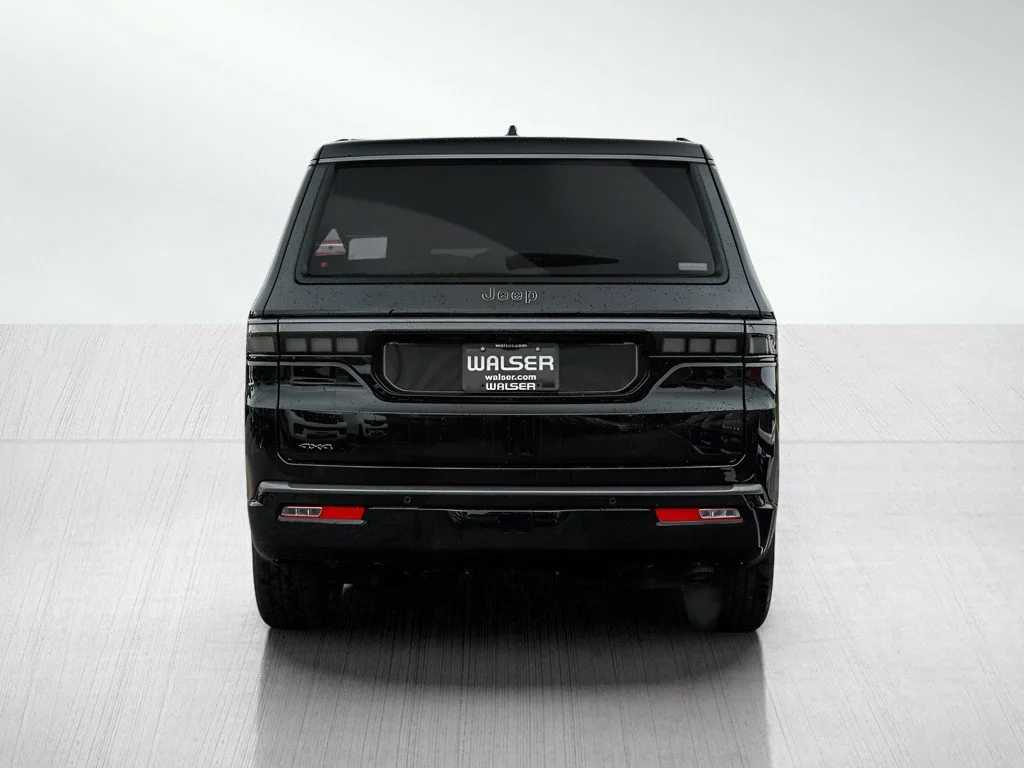 New 2026 High Gloss Black Jeep Limited Altitude image 5