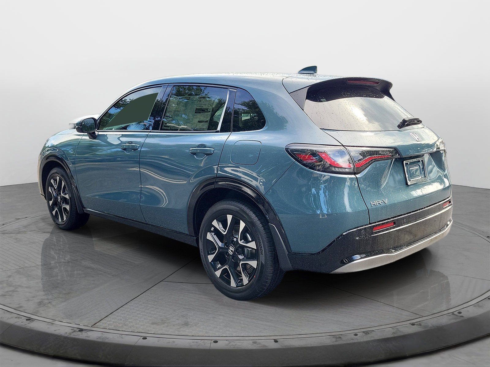 New 2027 Nordic Forest Pearl Honda EX-L image 4