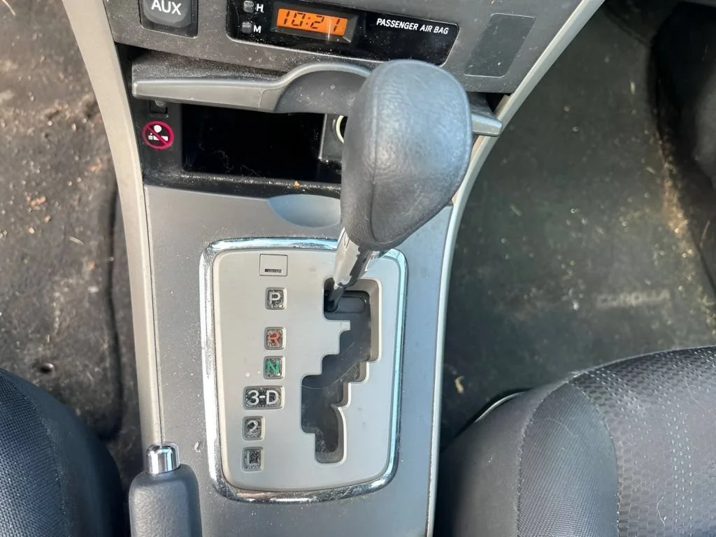 Used 2011 Magnetic Gray Metallic Toyota S image 29