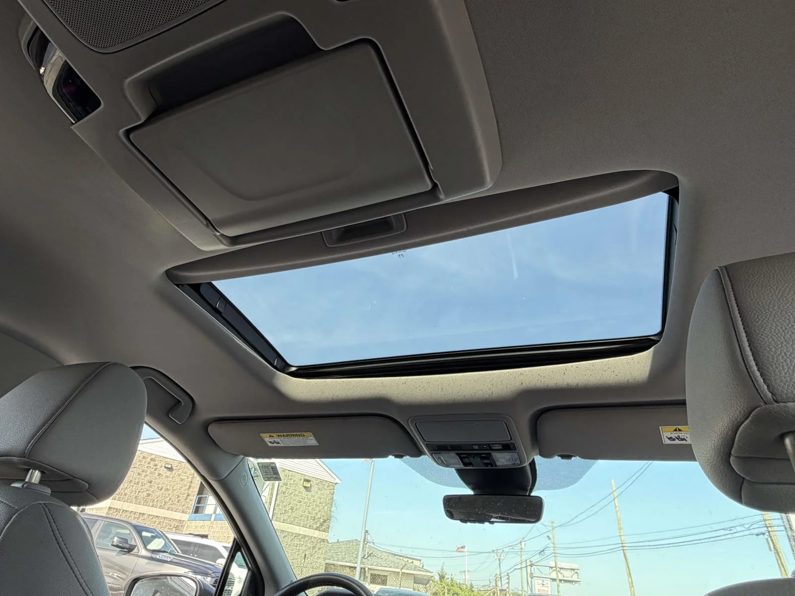 2023 Honda Odyssey Touring - Photo 23