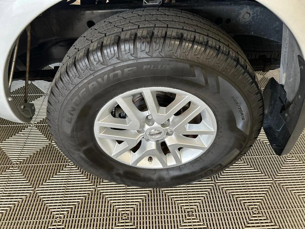 Used 2017 Silver Nissan SV image 11