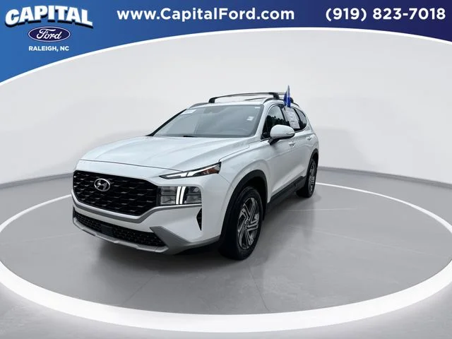 Used 2023 White Hyundai SEL image 4