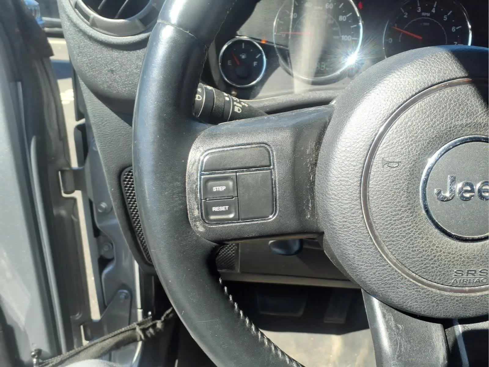 Used 2016 Billet Silver Metallic Clearcoat Jeep Sport image 27