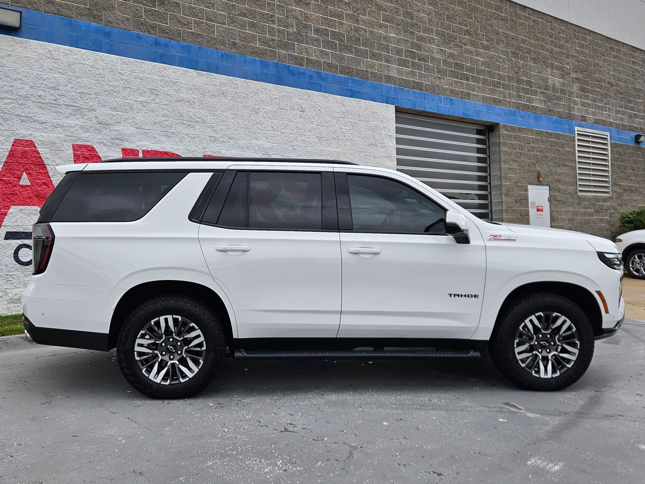 Used 2026 Summit White Chevrolet Z71 image 8