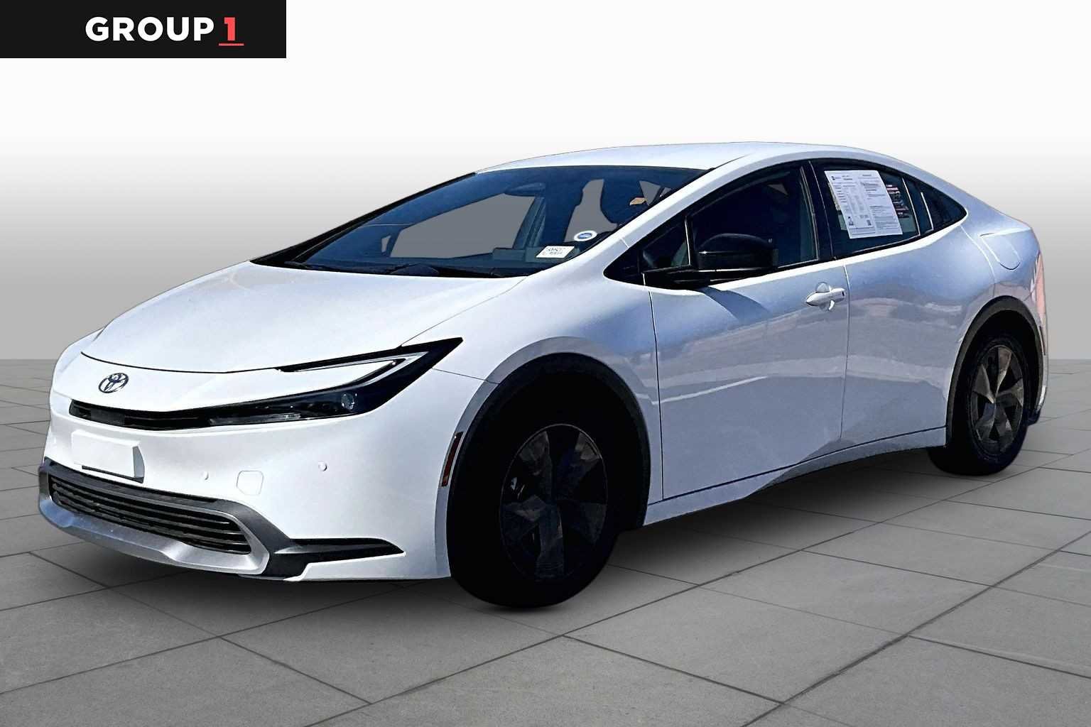 2026 Toyota Prius Plug-In Hybrid SE