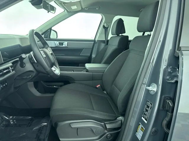 Used 2025 Gray Hyundai SE image 21