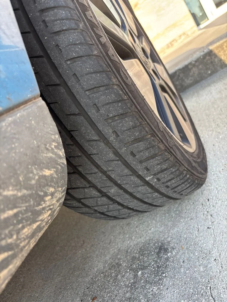 Used 2016 Blue Kia Plus image 6