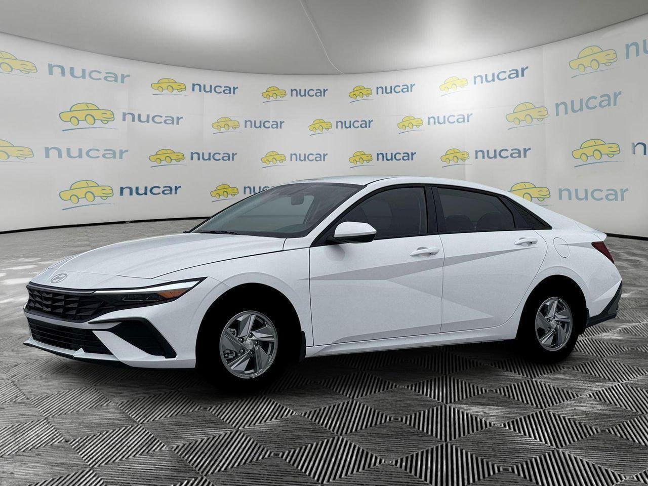New 2026 Serenity White Hyundai SE image 2