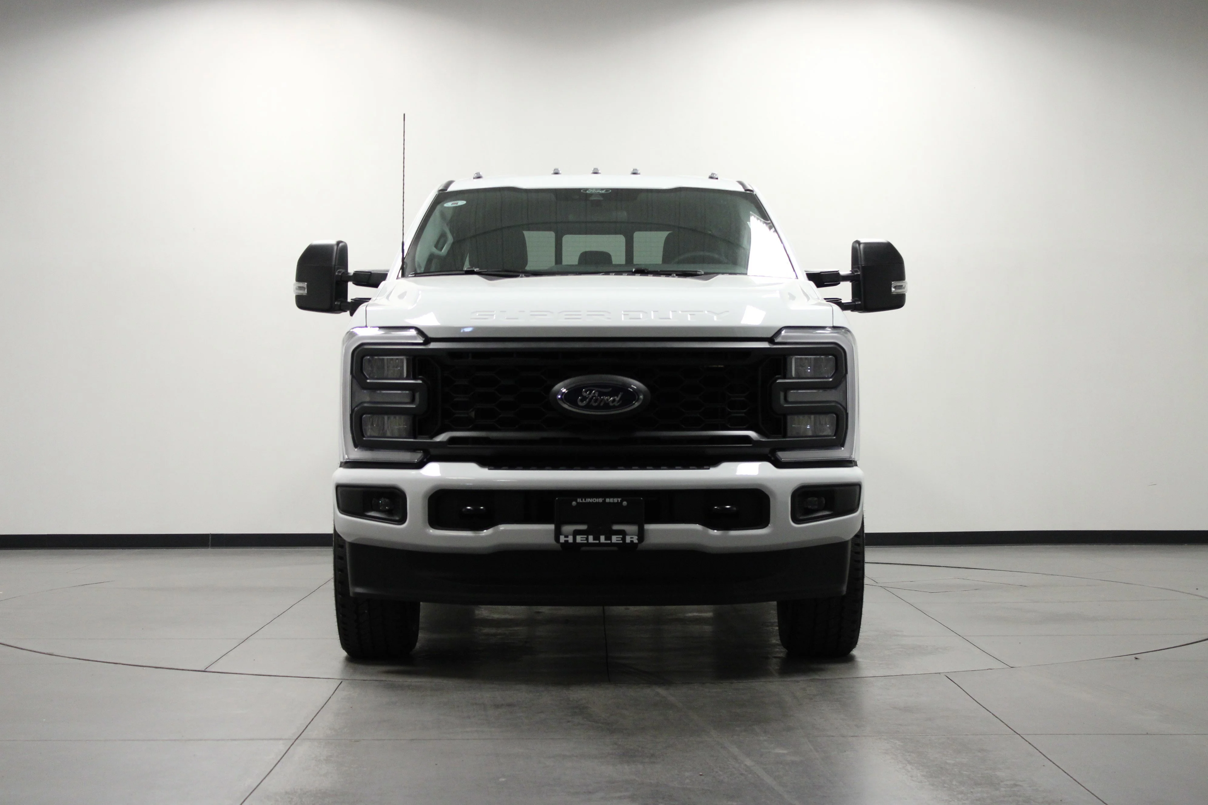 New 2026 Oxford White Ford F-350® XL image 9
