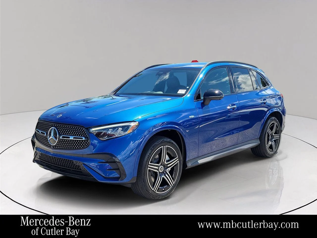 Certified Used 2025 Blue Mercedes-Benz GLC 350e image 1