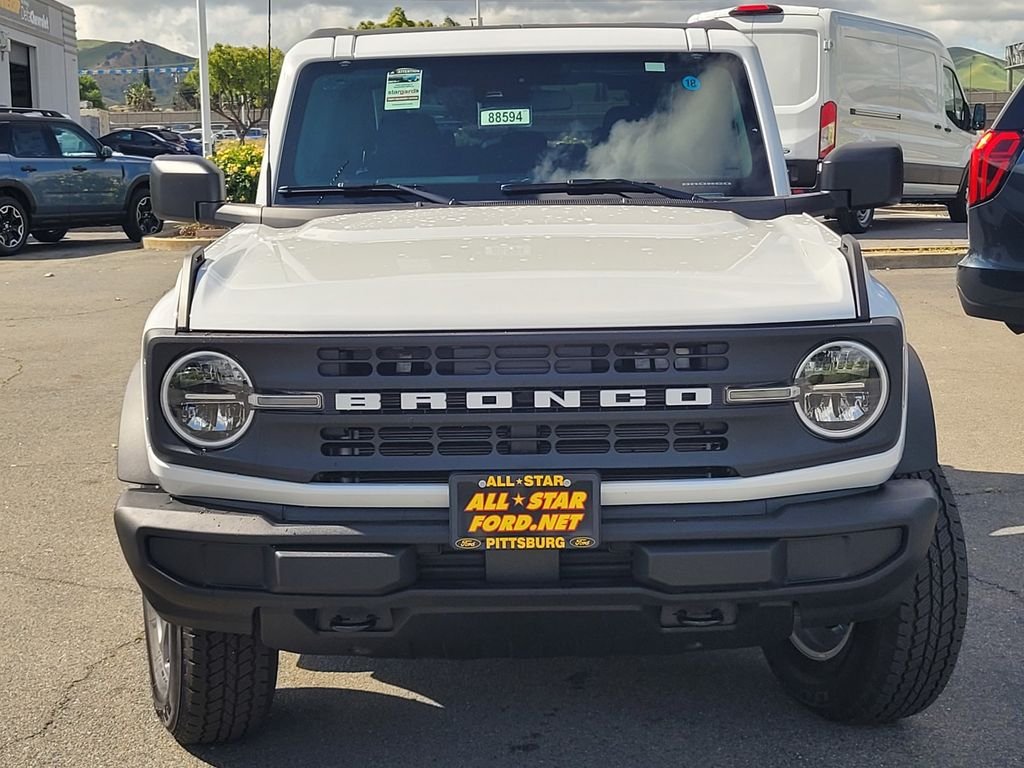 New 2026 White Ford Big Bend image 2