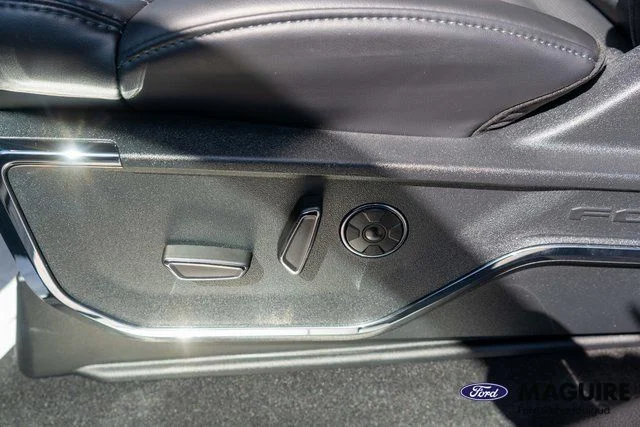 Used 2025 White Ford Platinum image 16