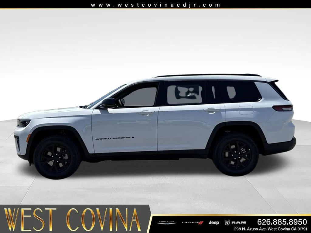 New 2026 Bright White Clearcoat Jeep Altitude image 12
