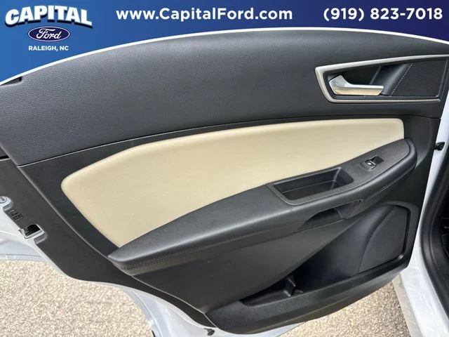 Used 2023 White Ford SEL image 17