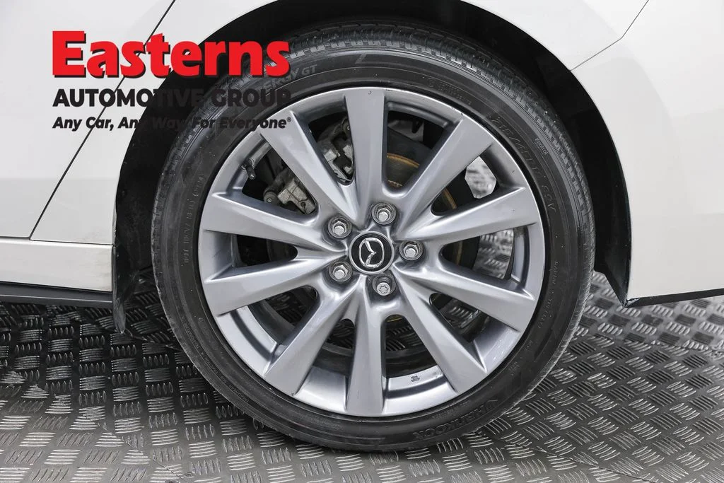 Used 2023 White Mazda 2.5 S Preferred Package image 34