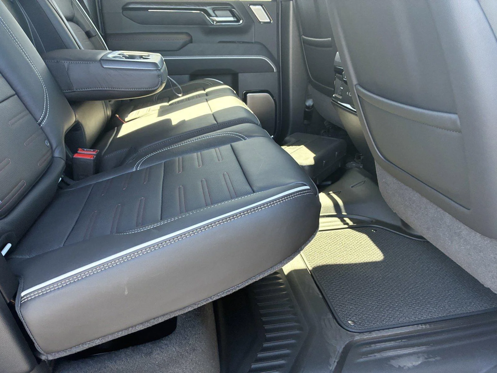 2026 GMC Sierra 2500HD AT4X - Photo 11