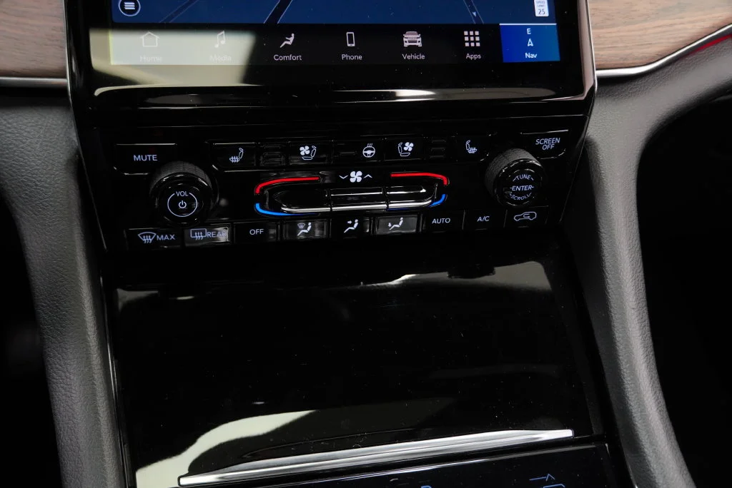 Certified Used 2025 Black Jeep Summit image 30