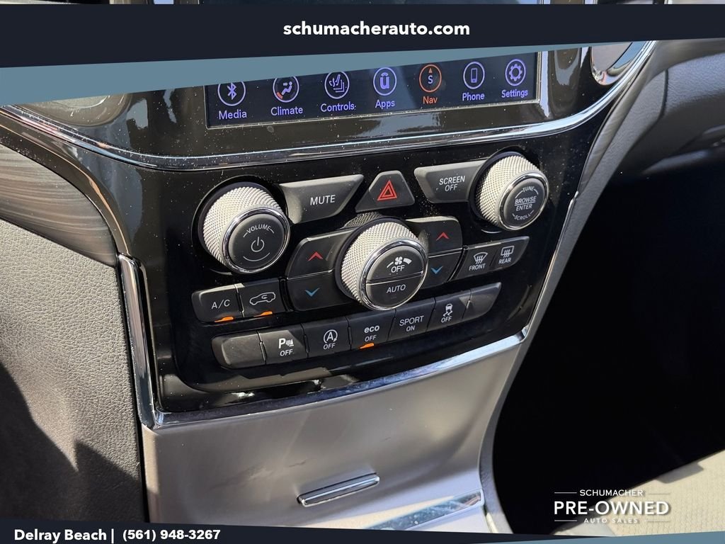 Used 2021 Black Jeep Laredo X image 18