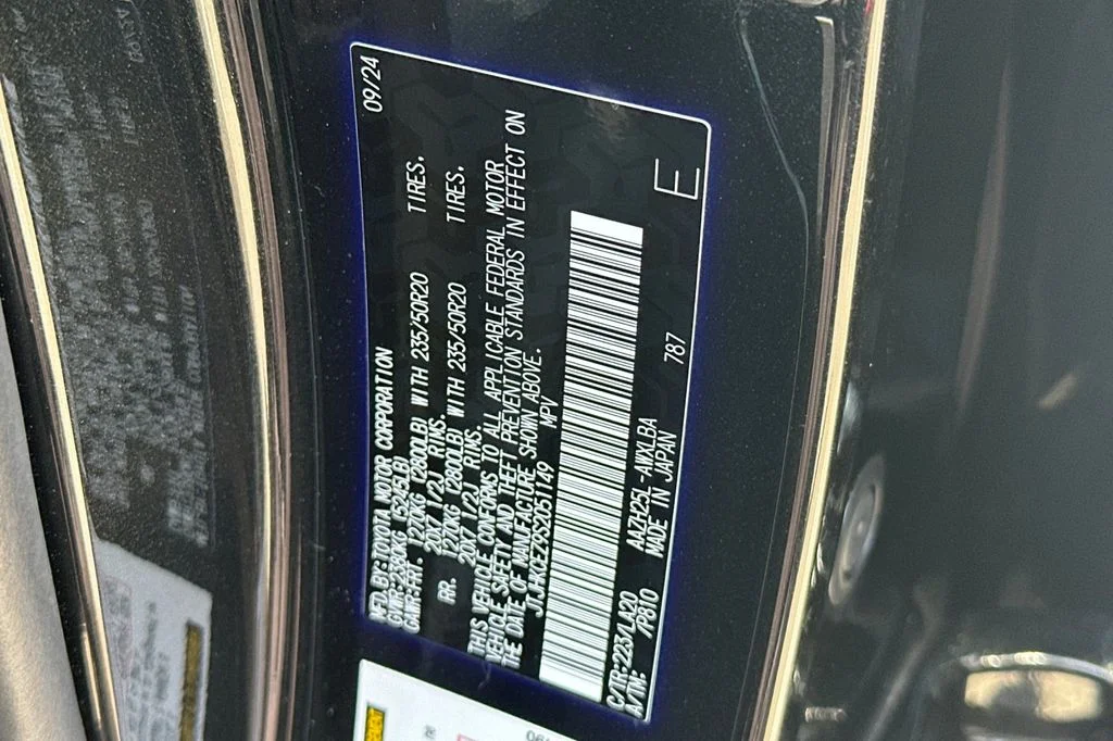 2025 Lexus NX Hybrid 350h - Photo 36