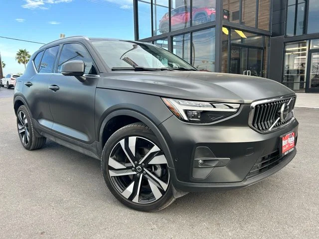 2024 Volvo XC40