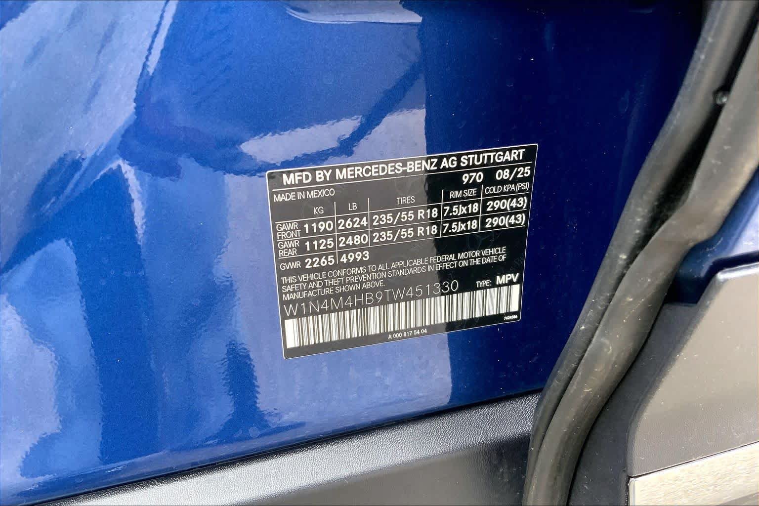 New 2026 Starling Blue Metallic Mercedes-Benz GLB 250 image 34
