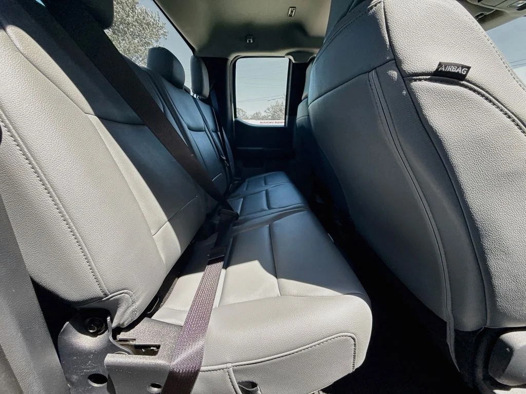 New 2026 Oxford White Ford F-250® XL image 24
