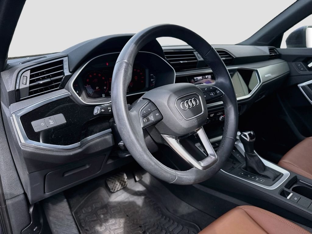 Used 2024 Blue Audi Premium S Line quattro image 9