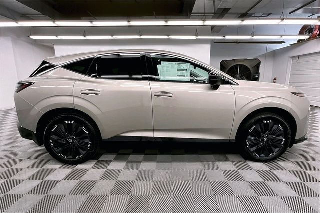 New 2027 Champagne Silver Nissan Platinum image 19