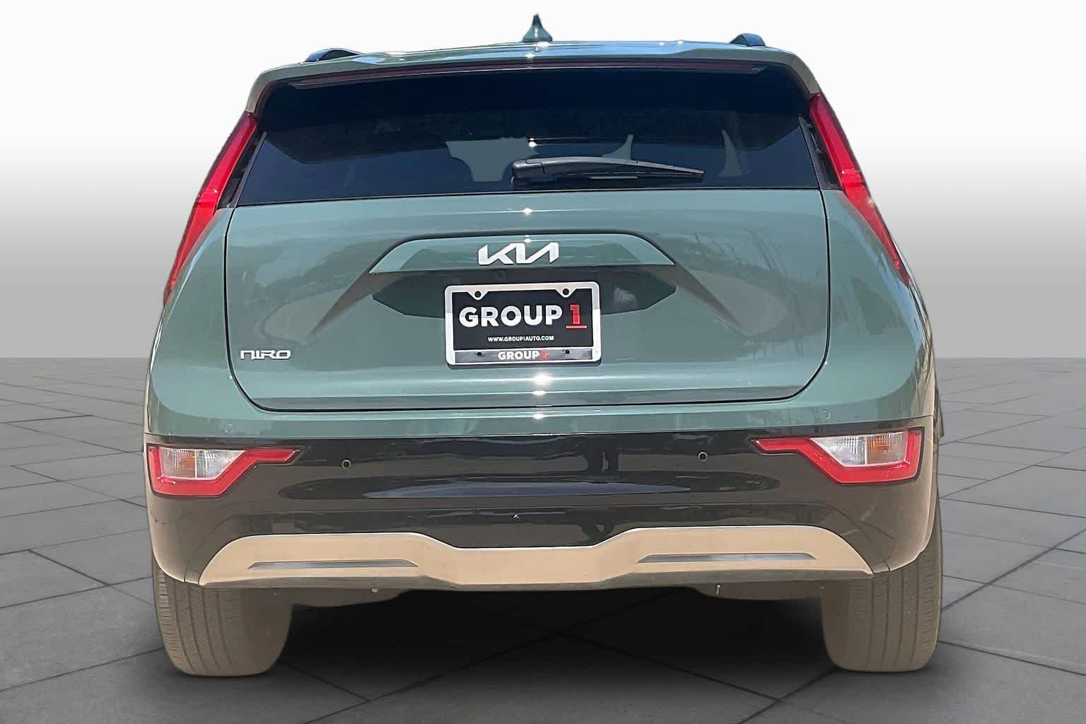 Pre-Owned 2023 Kia Niro EV Wind