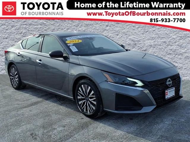 2024 Nissan Altima SV