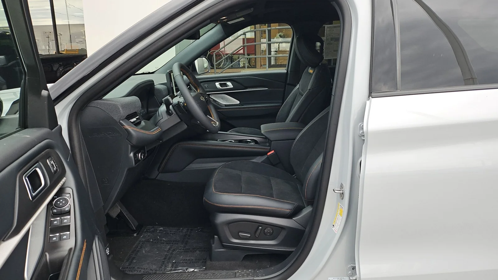 New 2026 Space White Metallic Ford Tremor AWD image 7