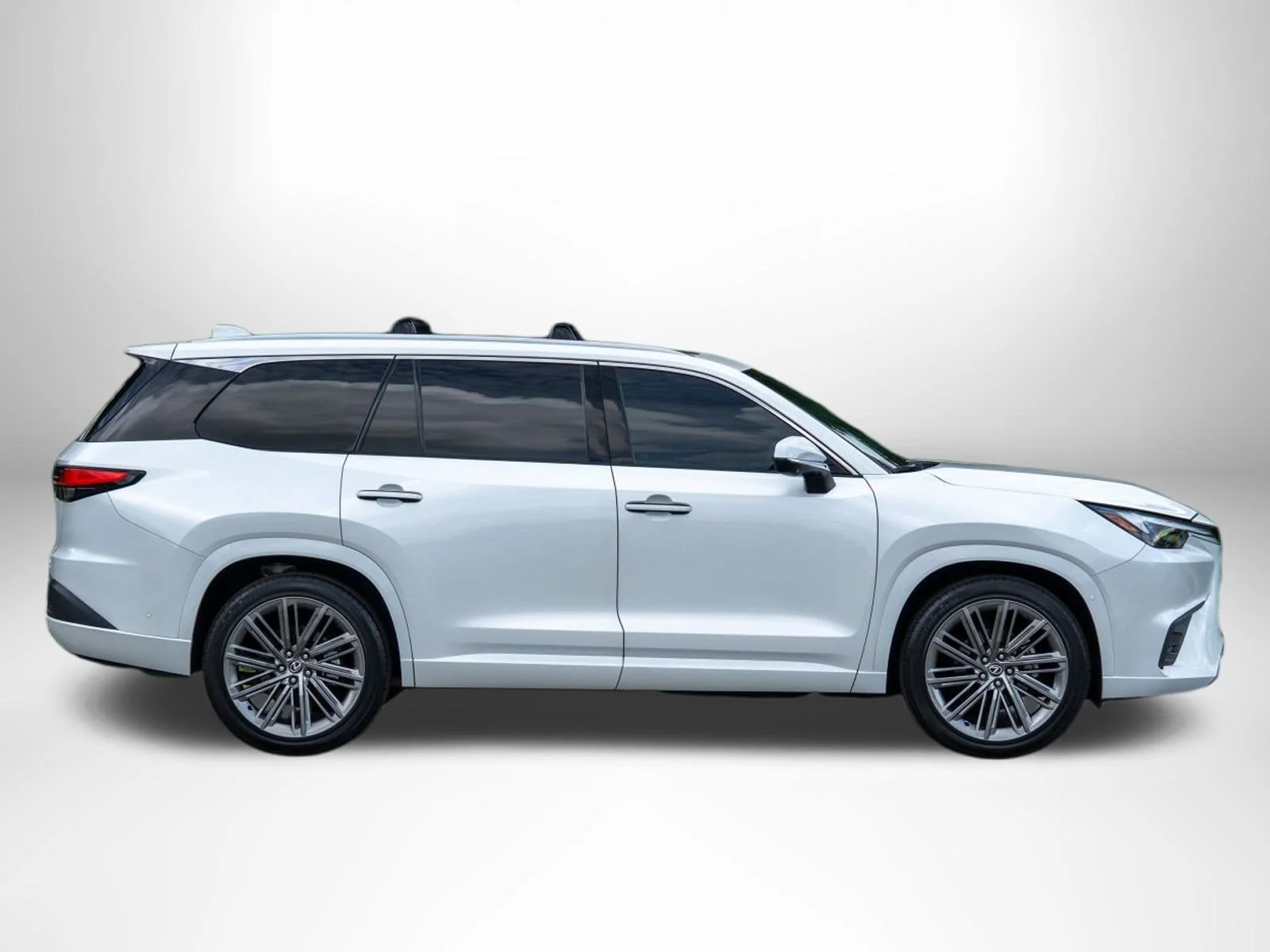 Used 2024 Wind Chill Pearl Lexus 350 Luxury AWD image 9