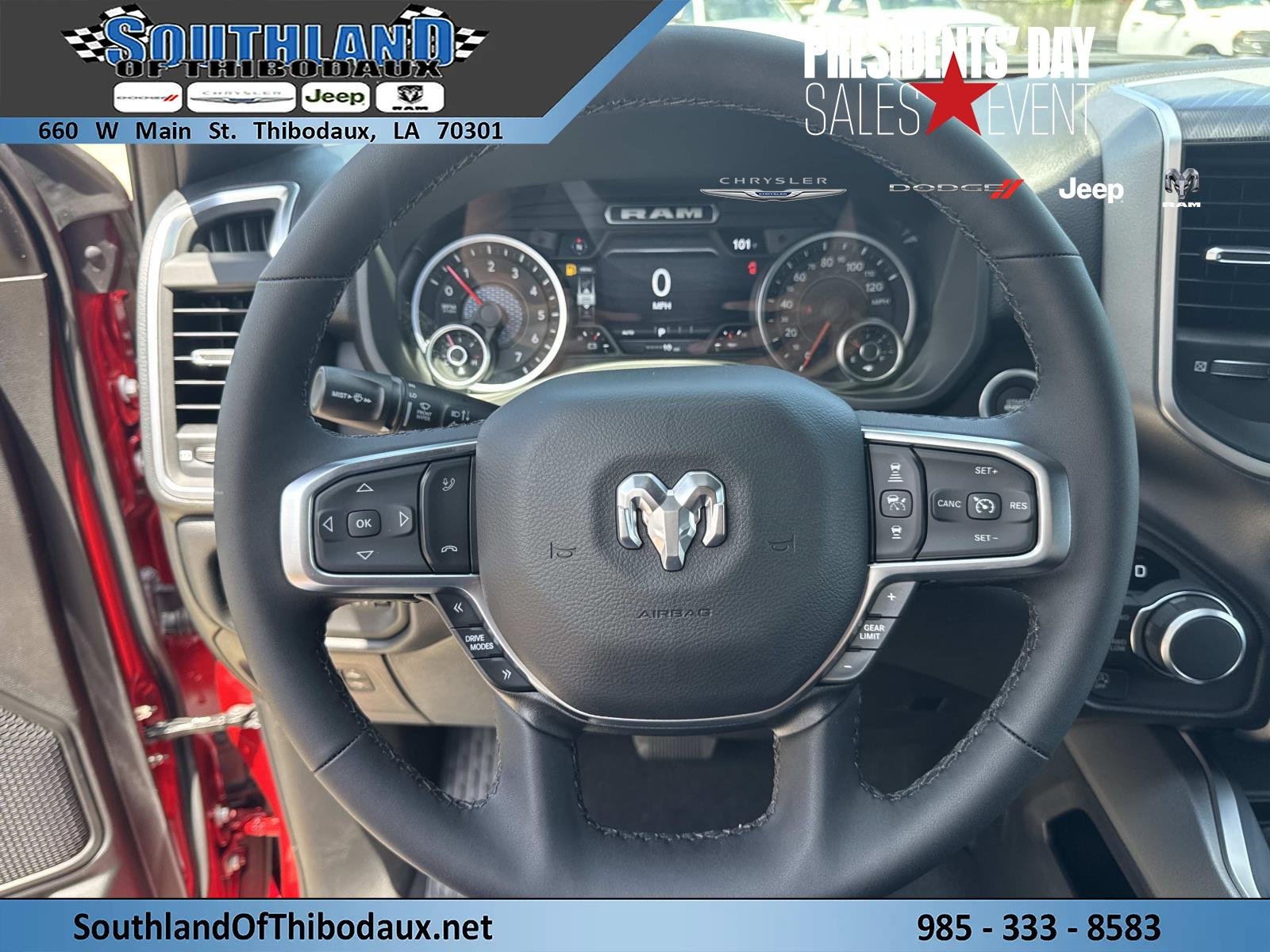 New 2026 Molten Red Pearl-Coat Exterior Paint RAM Big Horn image 10
