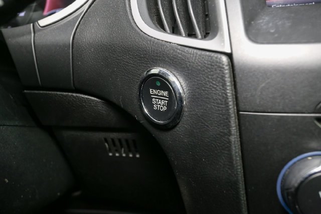 Used 2015 White Ford SEL image 25