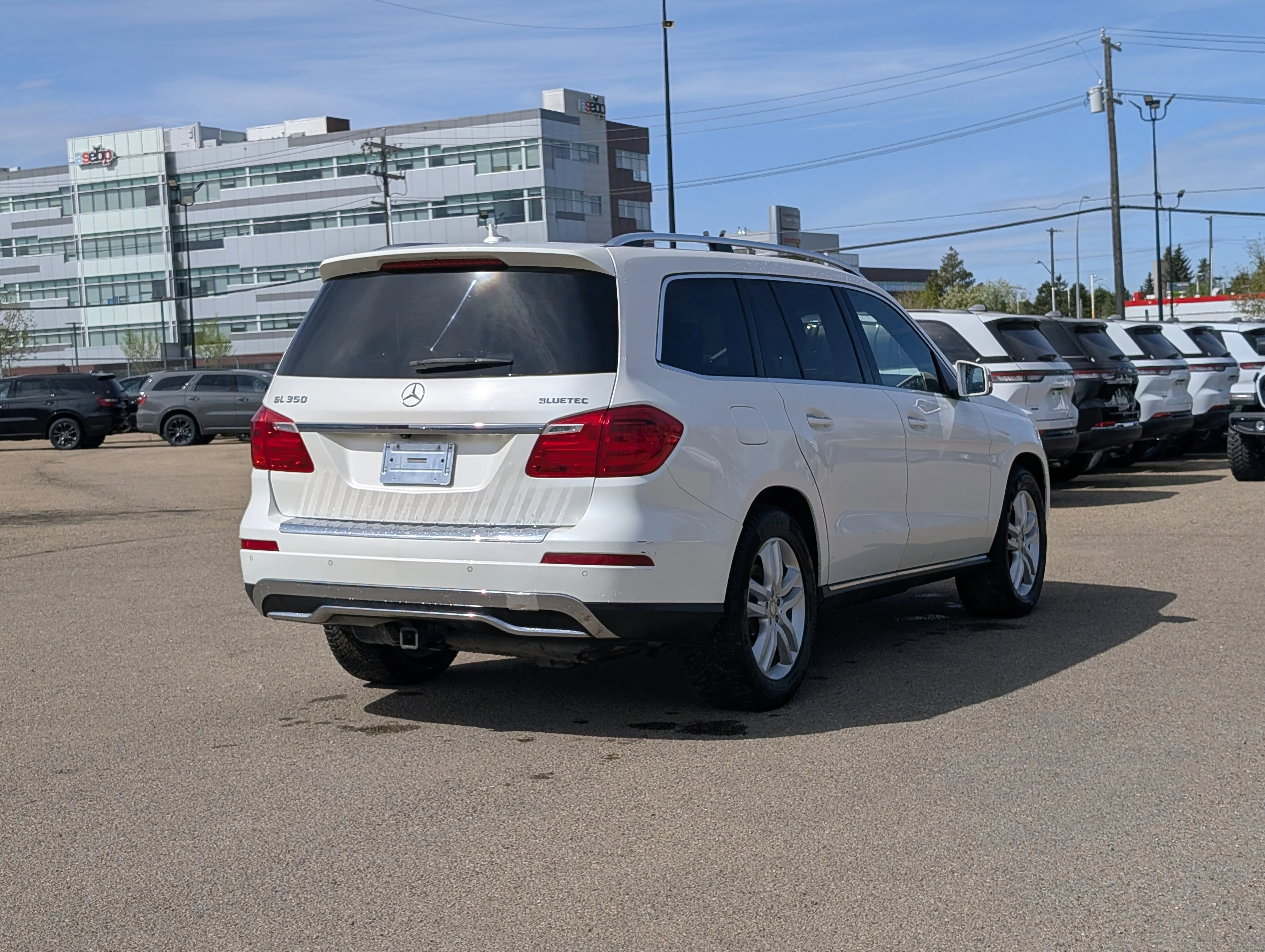 Used 2013 White Mercedes-Benz GL 350 BlueTEC image 7
