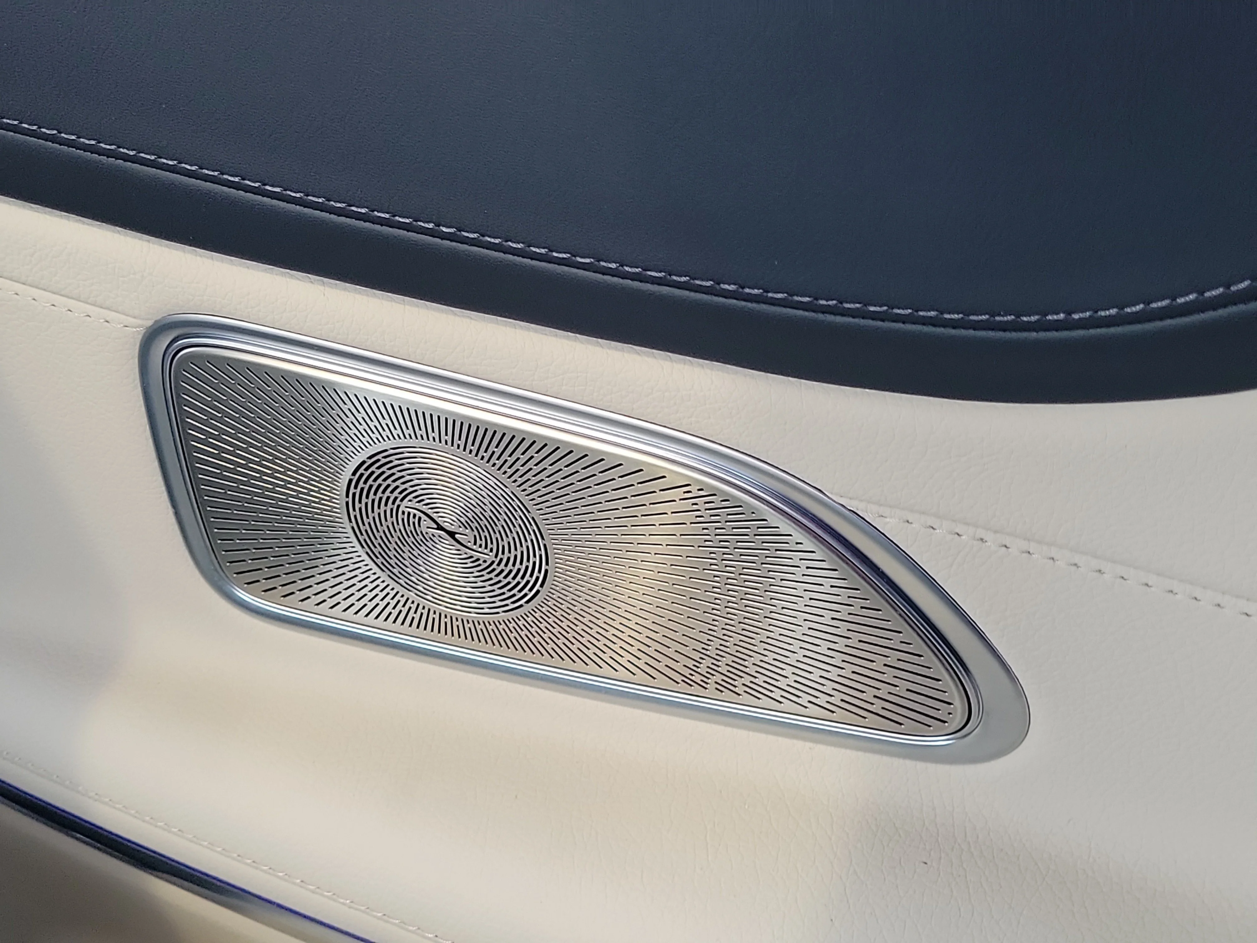 Used 2024 White Mercedes-Benz CLE 300 image 7