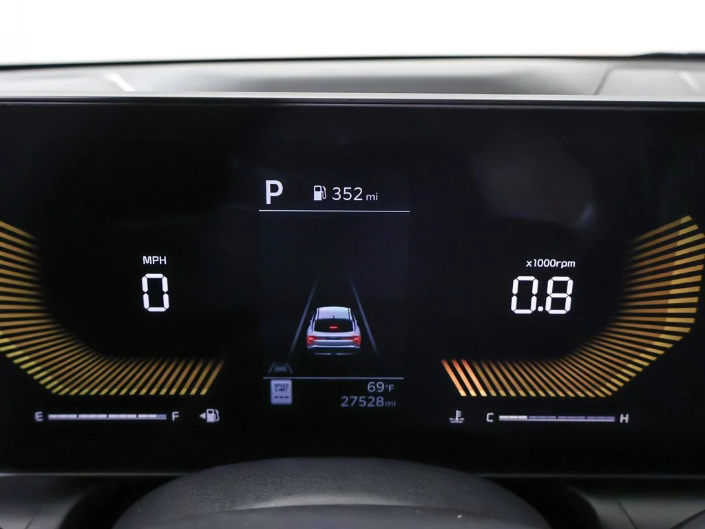 Used 2025 Gray Kia LXS image 38
