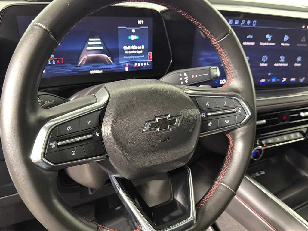 2025 Chevrolet Suburban RST - Photo 22