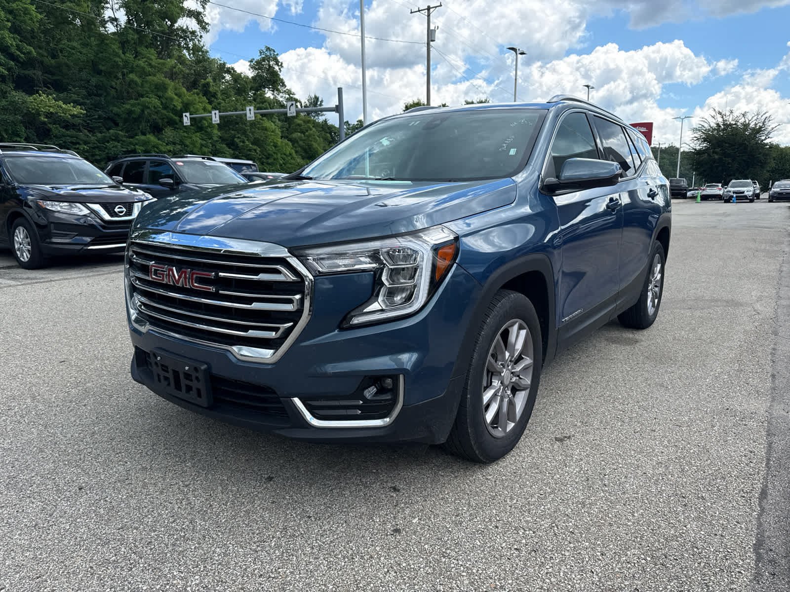 2024 GMC Terrain SLT AWD's photo