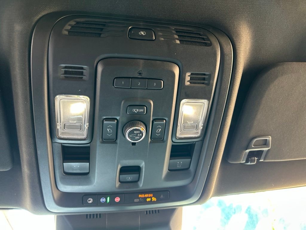 Used 2023 Black Cadillac Premium image 20