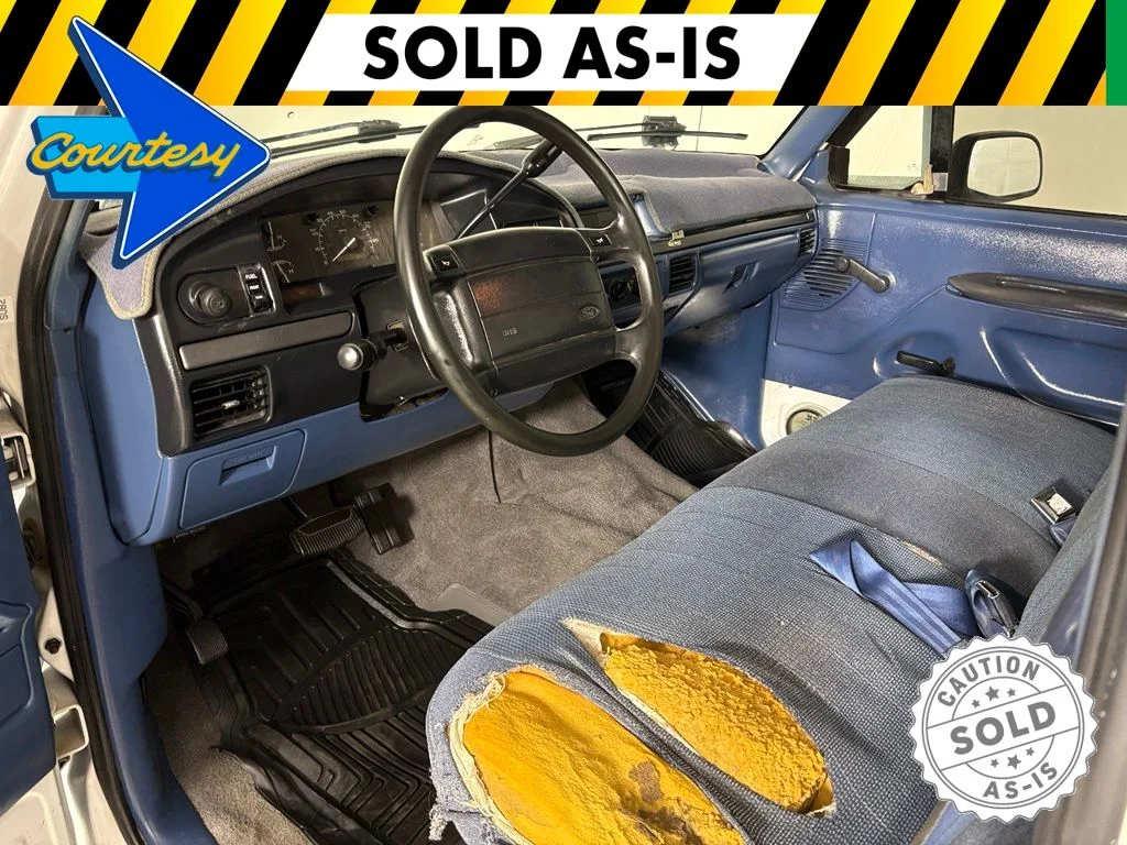 Used 1995  Ford XL image 15