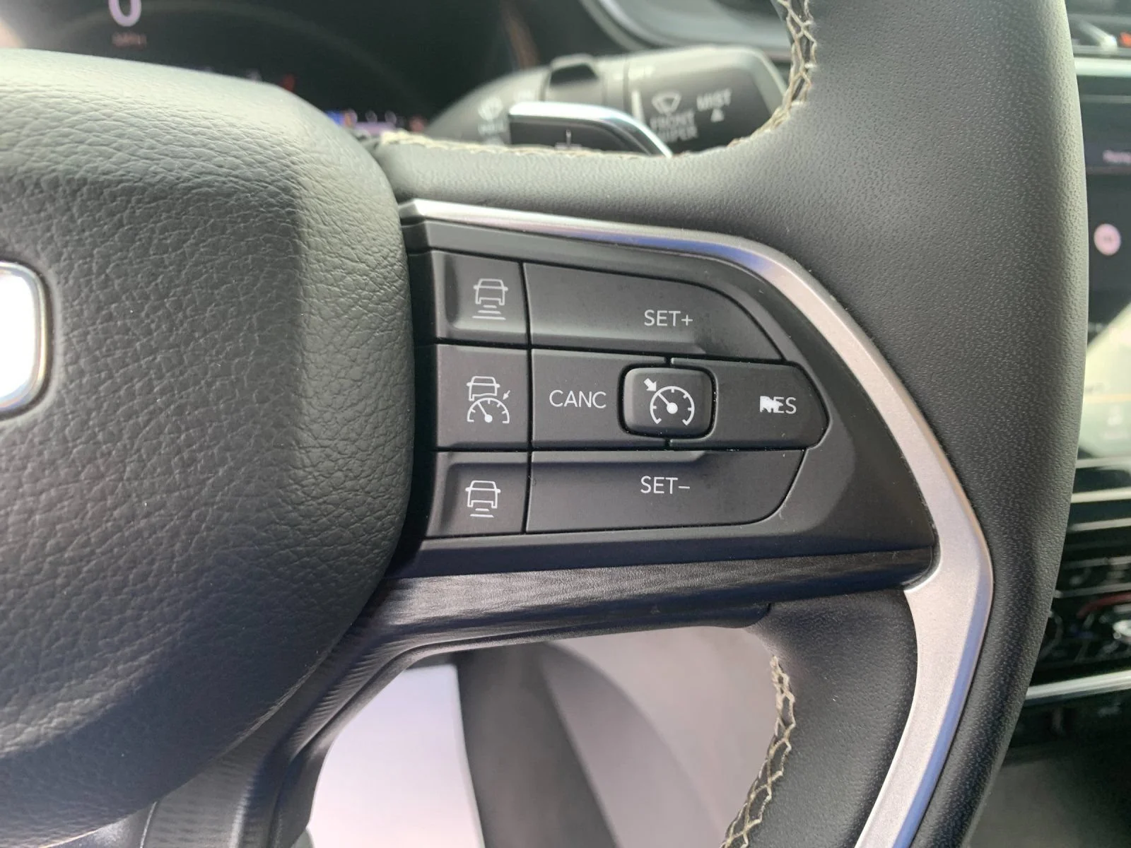 2023 Jeep Grand Cherokee Altitude - Photo 27