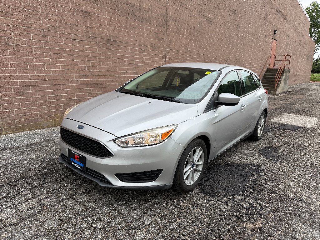 2018 Ford Focus Hatch SE's photo